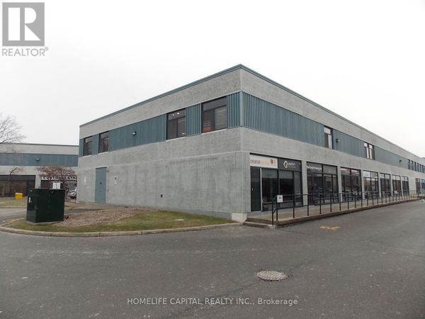 2212 Gladwin Crescent, Ottawa, ON K1B5N1