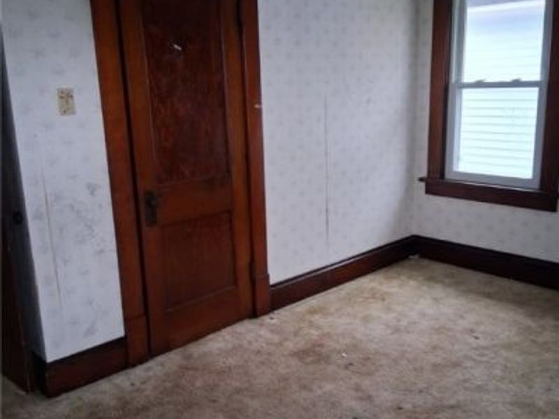 304 Columbus Avenue NW, Canton, OH 44708 Photo 4