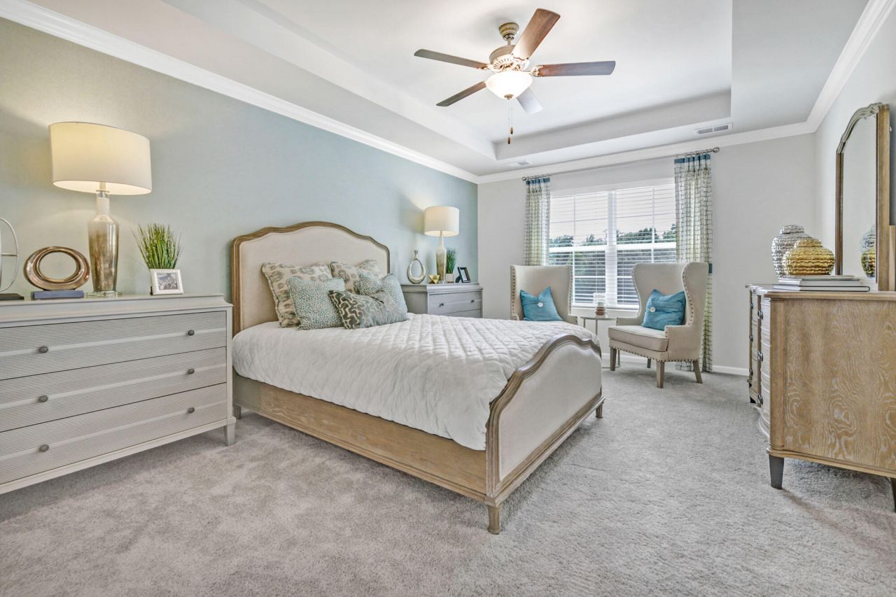 215 Central Creek Drive Photo 11