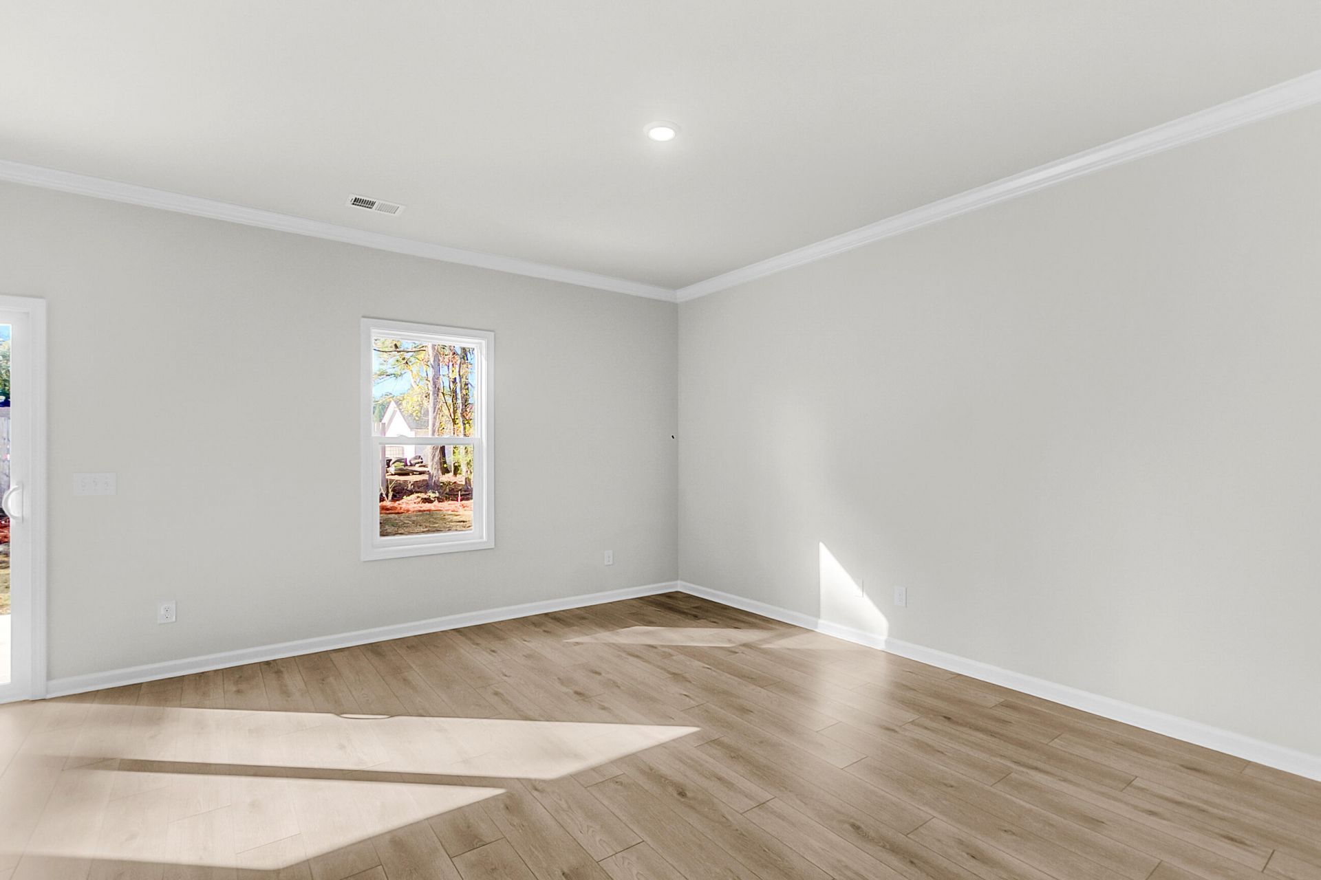 215 Central Creek Drive Photo 12