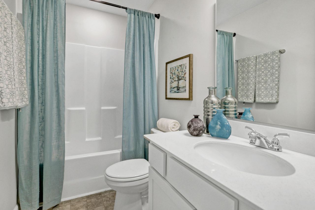 215 Central Creek Drive Photo 19