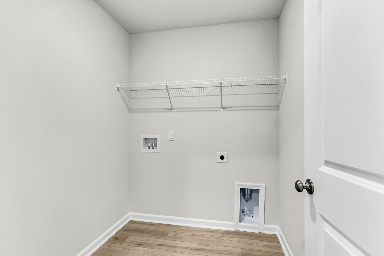 215 Central Creek Drive Photo 28