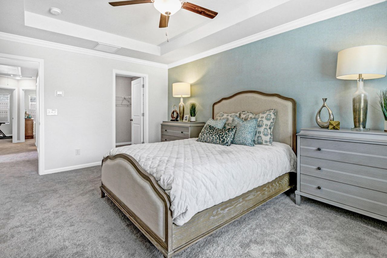 215 Central Creek Drive Photo 40