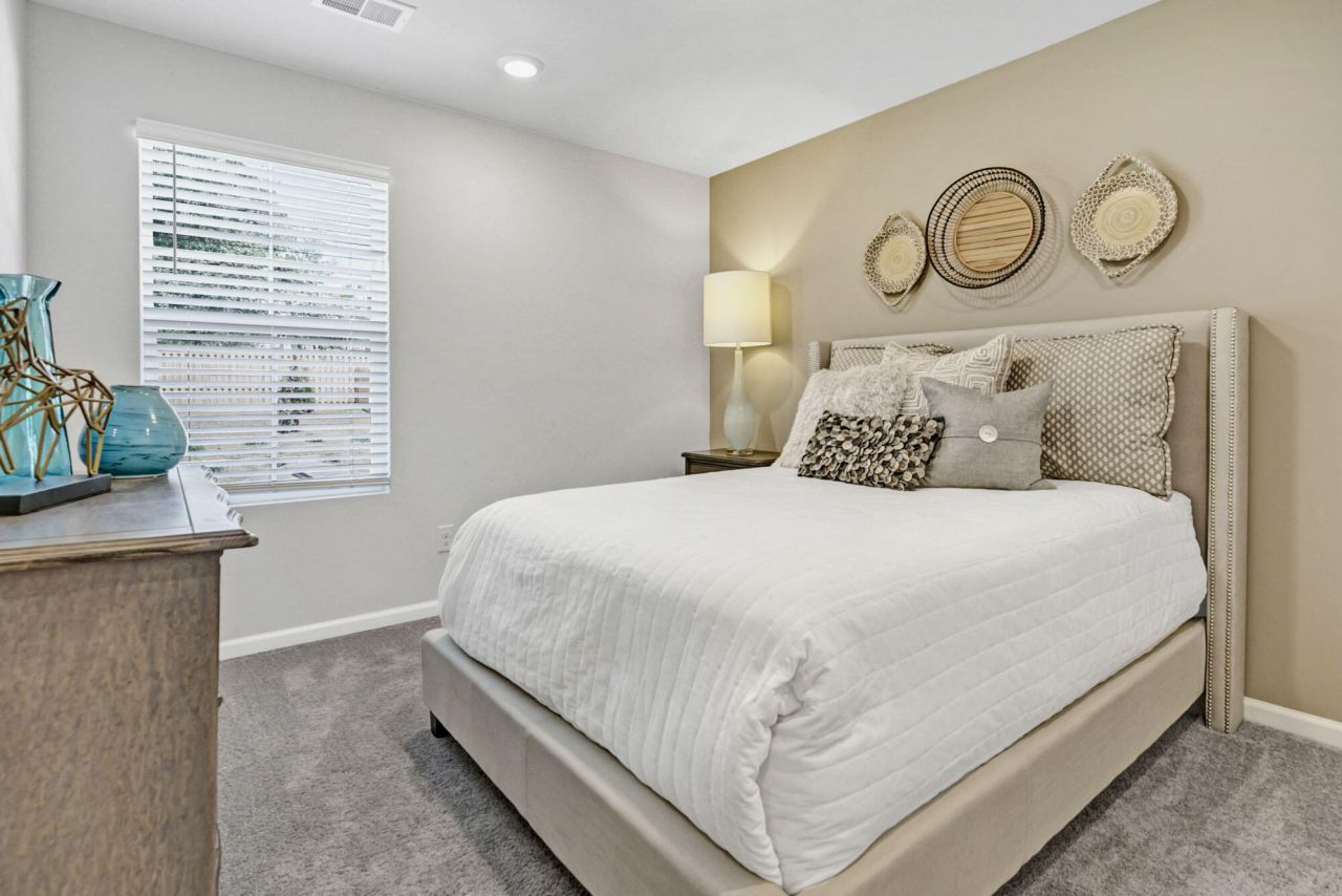 215 Central Creek Drive Photo 45