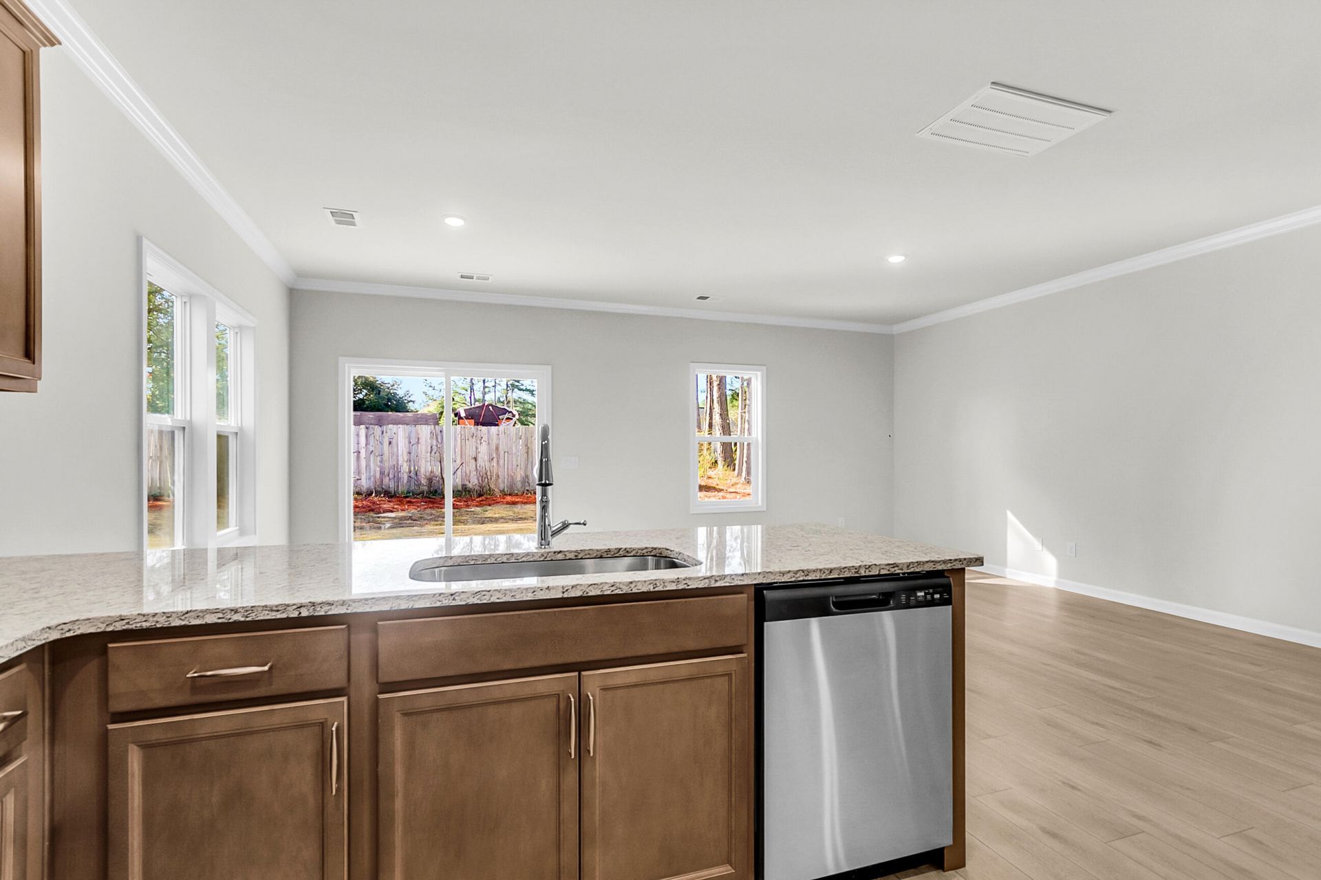 215 Central Creek Drive Photo 6