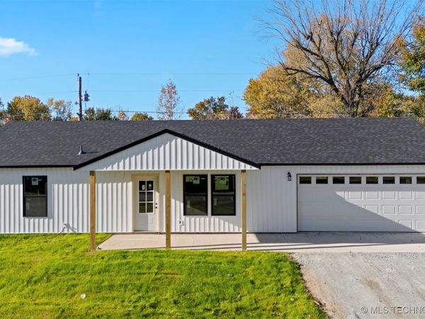 25649 S 606 Lane, Grove, OK 74344