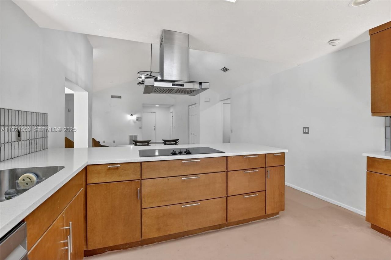 2360 Dover, Weston, FL 33326 Photo