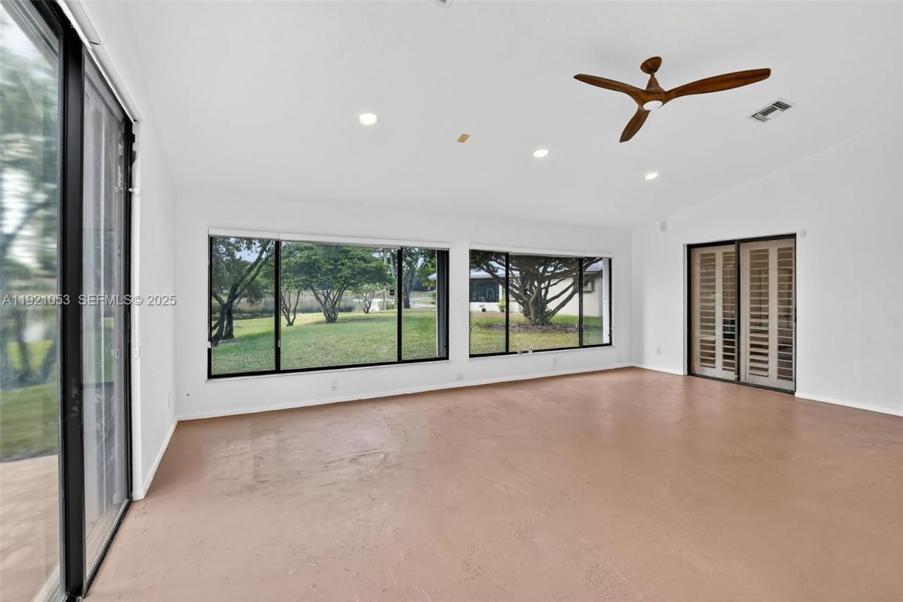 2360 Dover, Weston, FL 33326 Photo