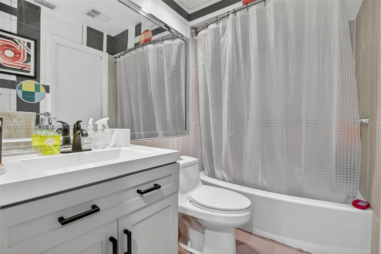 2360 Dover, Weston, FL 33326 Photo