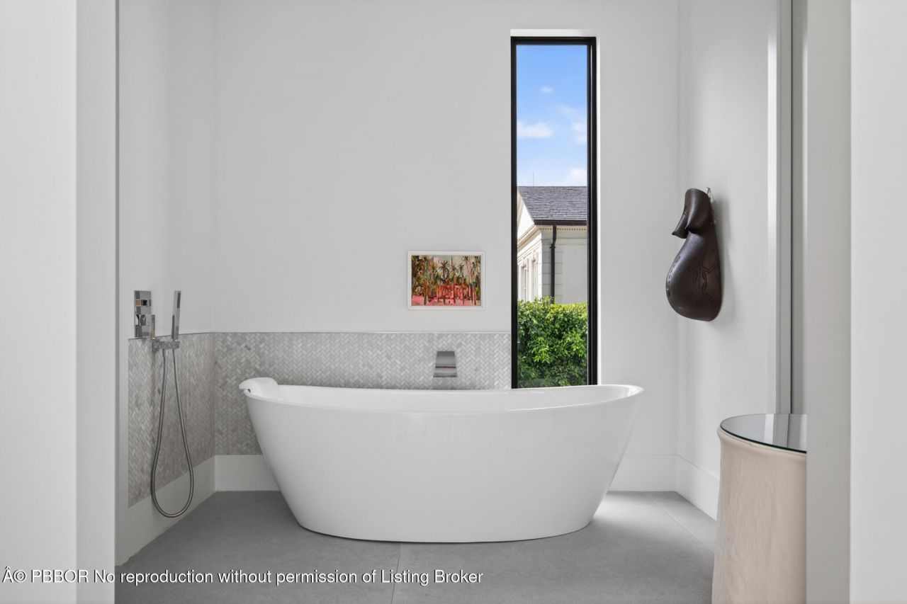 423 Chilean Avenue, Unit 423, Palm Beach, FL 33480 Photo