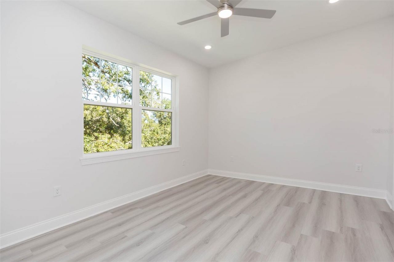 4718 W Knights Avenue, Tampa, FL 33611 Photo