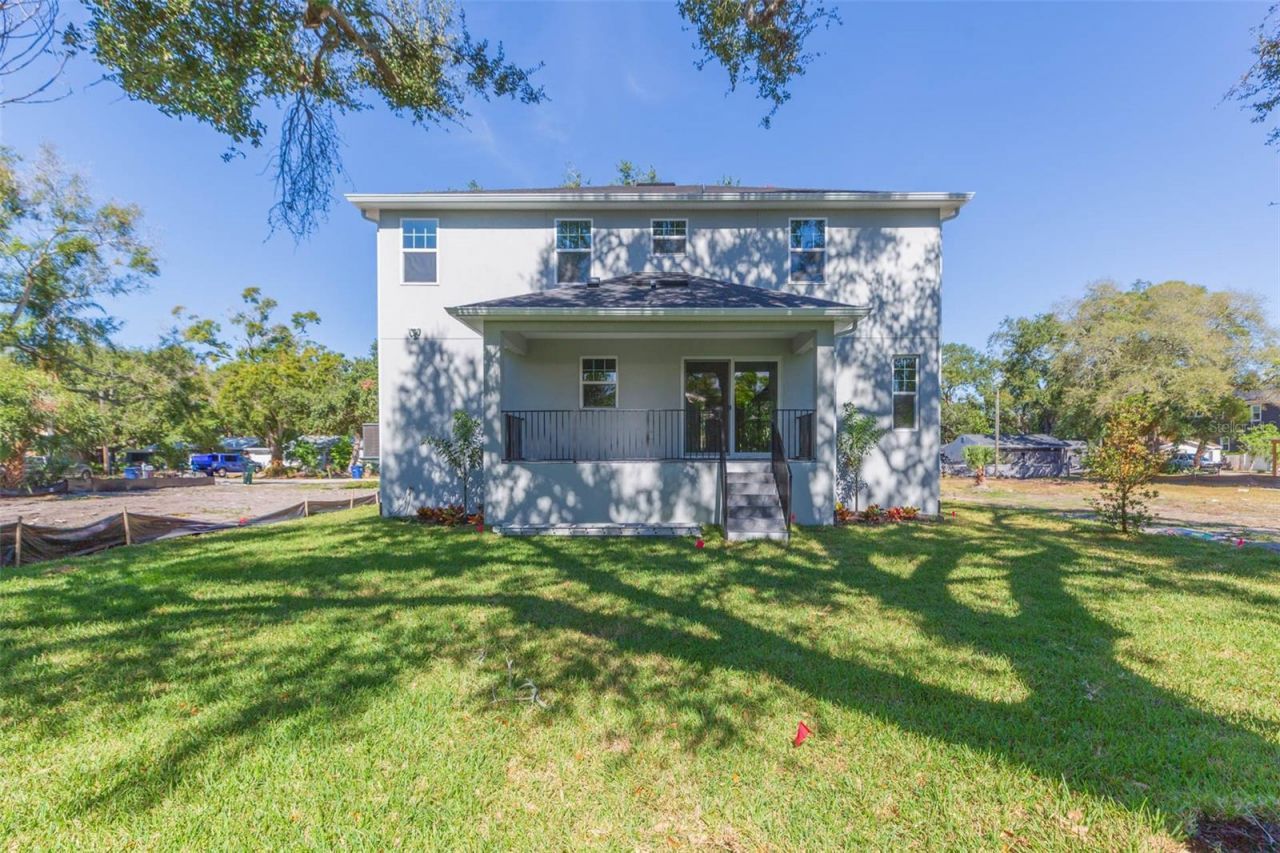 4718 W Knights Avenue, Tampa, FL 33611 Photo