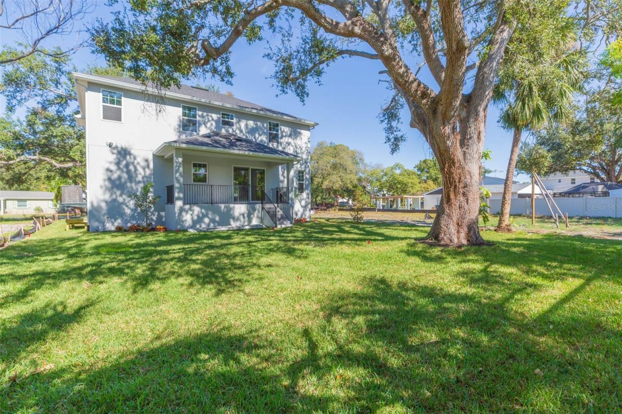 4718 W Knights Avenue, Tampa, FL 33611 Photo