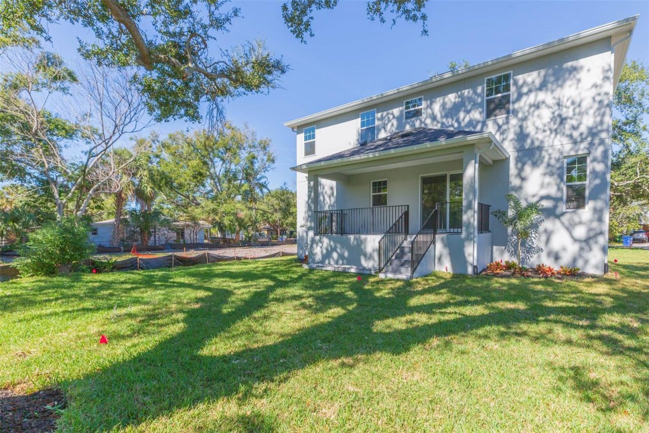 4718 W Knights Avenue, Tampa, FL 33611 Photo