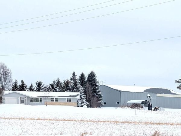 721 N CTH J, Reedsville, WI 54230