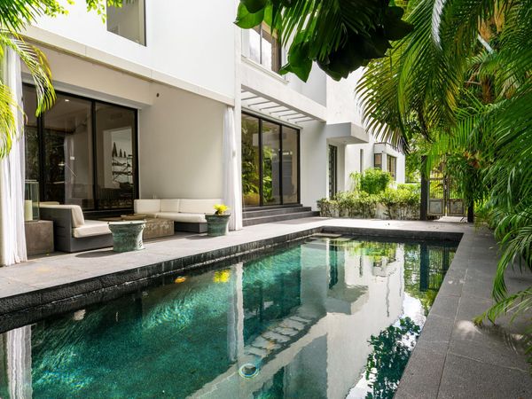 423 Chilean Avenue, Palm Beach, FL 33480