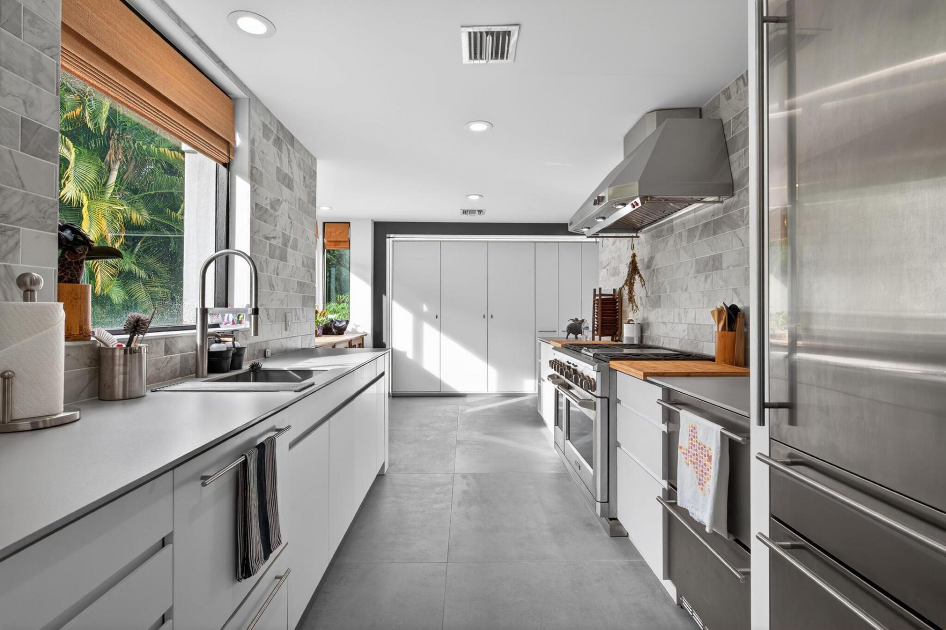 423 Chilean Avenue, Palm Beach, FL 33480 Photo