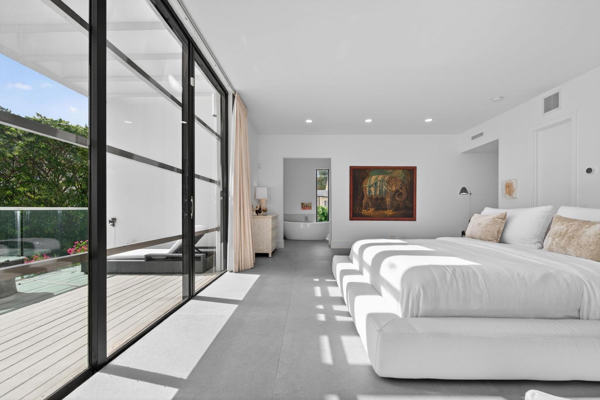 423 Chilean Avenue, Palm Beach, FL 33480 Photo