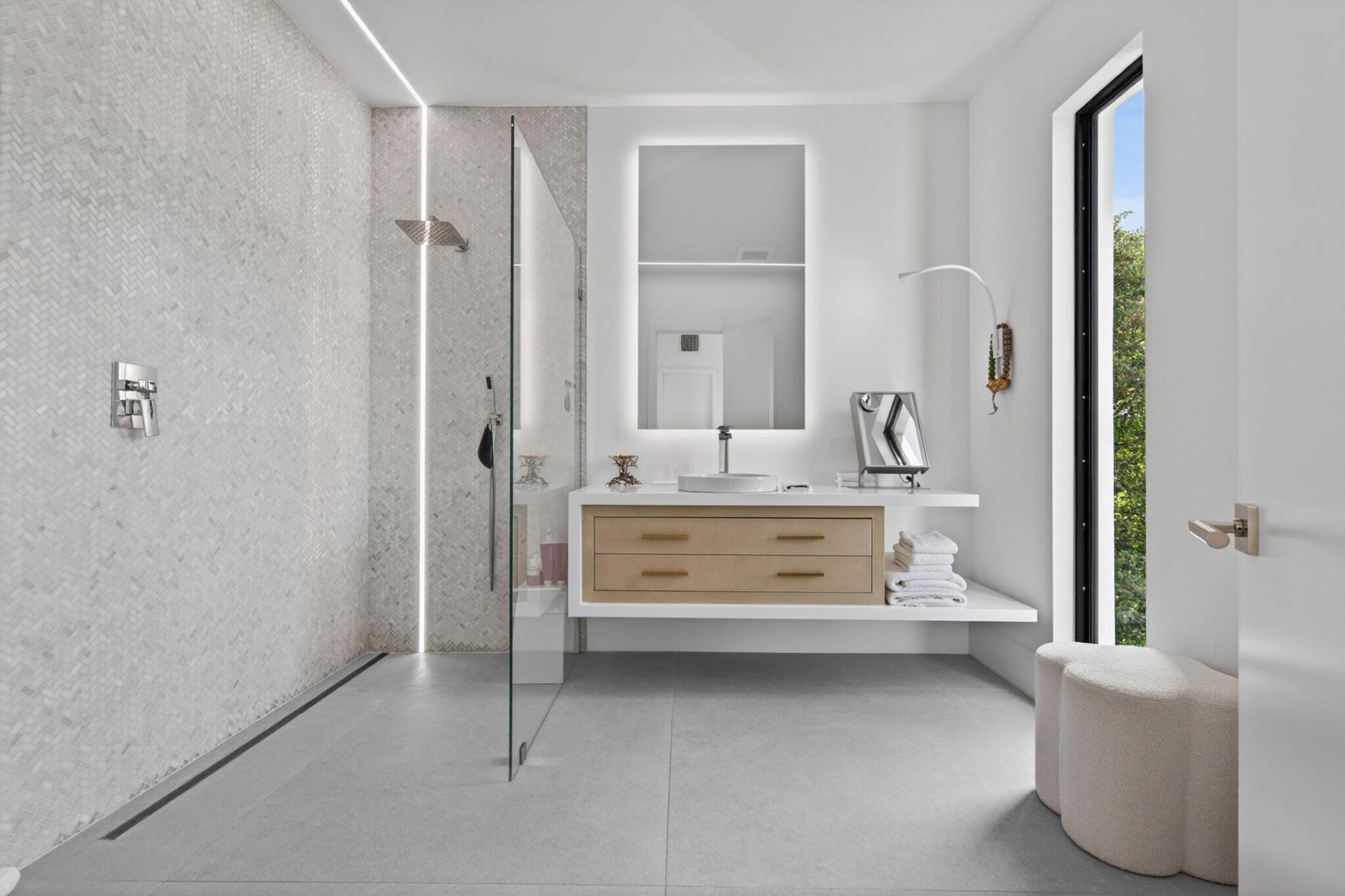 423 Chilean Avenue, Palm Beach, FL 33480 Photo