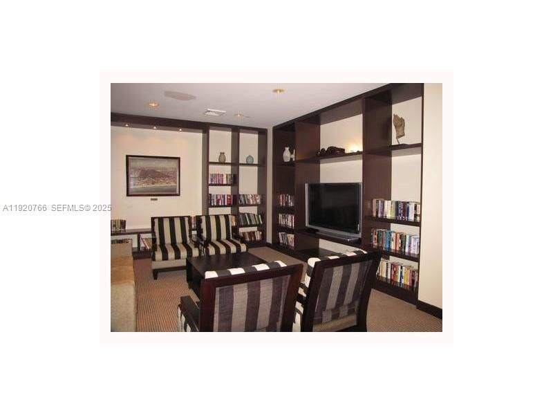 3600 Yacht Club Dr, Unit 1204, Aventura, FL 33180 Photo