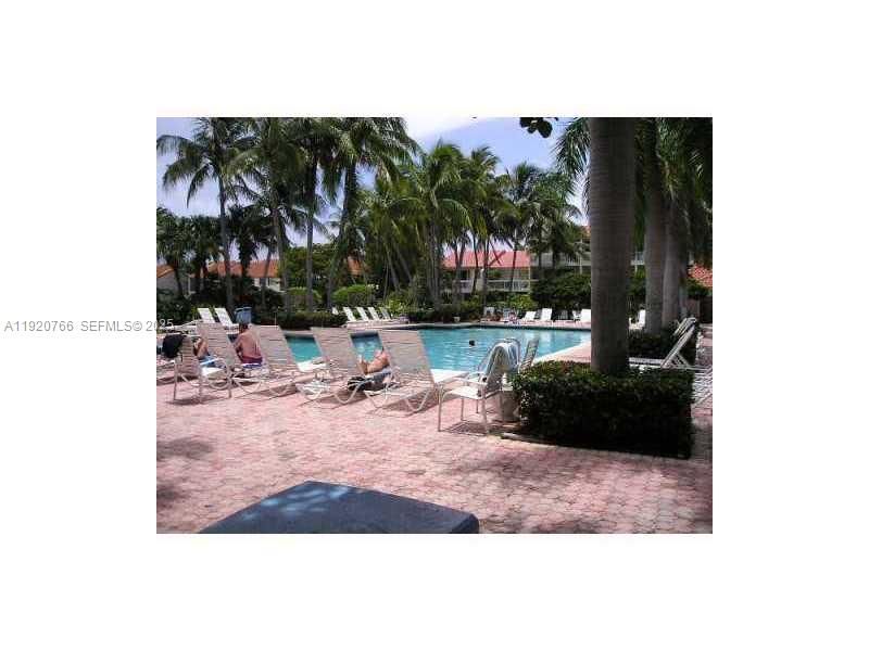 3600 Yacht Club Dr, Unit 1204, Aventura, FL 33180 Photo