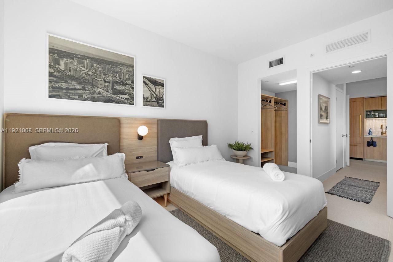 Please Call For Address, Unit 2416, Miami, FL 33132 Photo