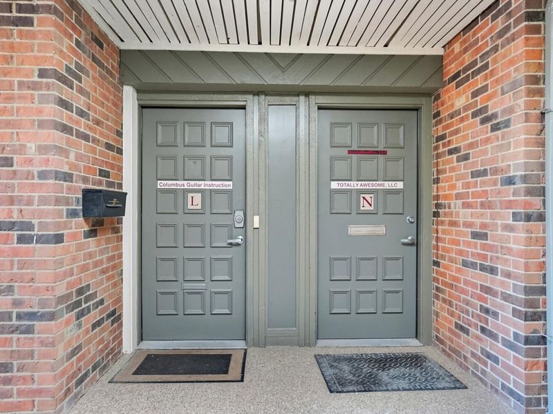 4700 Reed Road, Columbus, OH 43220 Photo 30