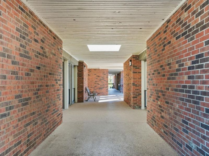 4700 Reed Road, Columbus, OH 43220 Photo 41