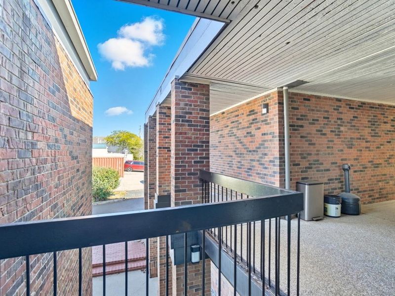 4700 Reed Road, Columbus, OH 43220 Photo 42