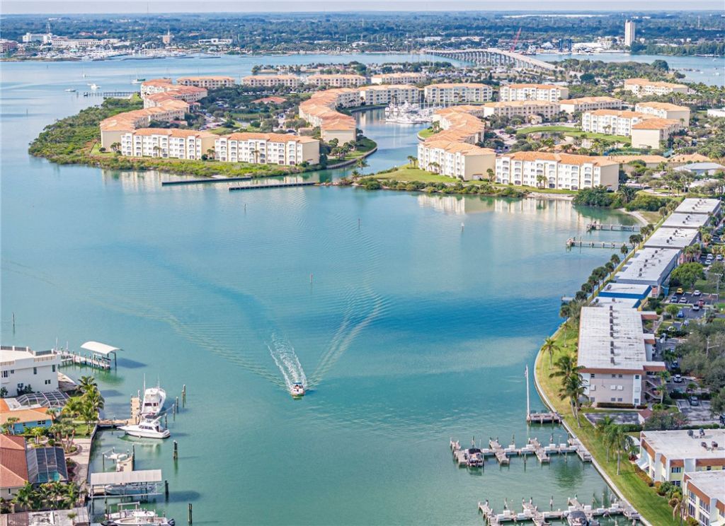 1315 Bayshore Drive, Unit 204, Fort Pierce, FL 34949 Photo