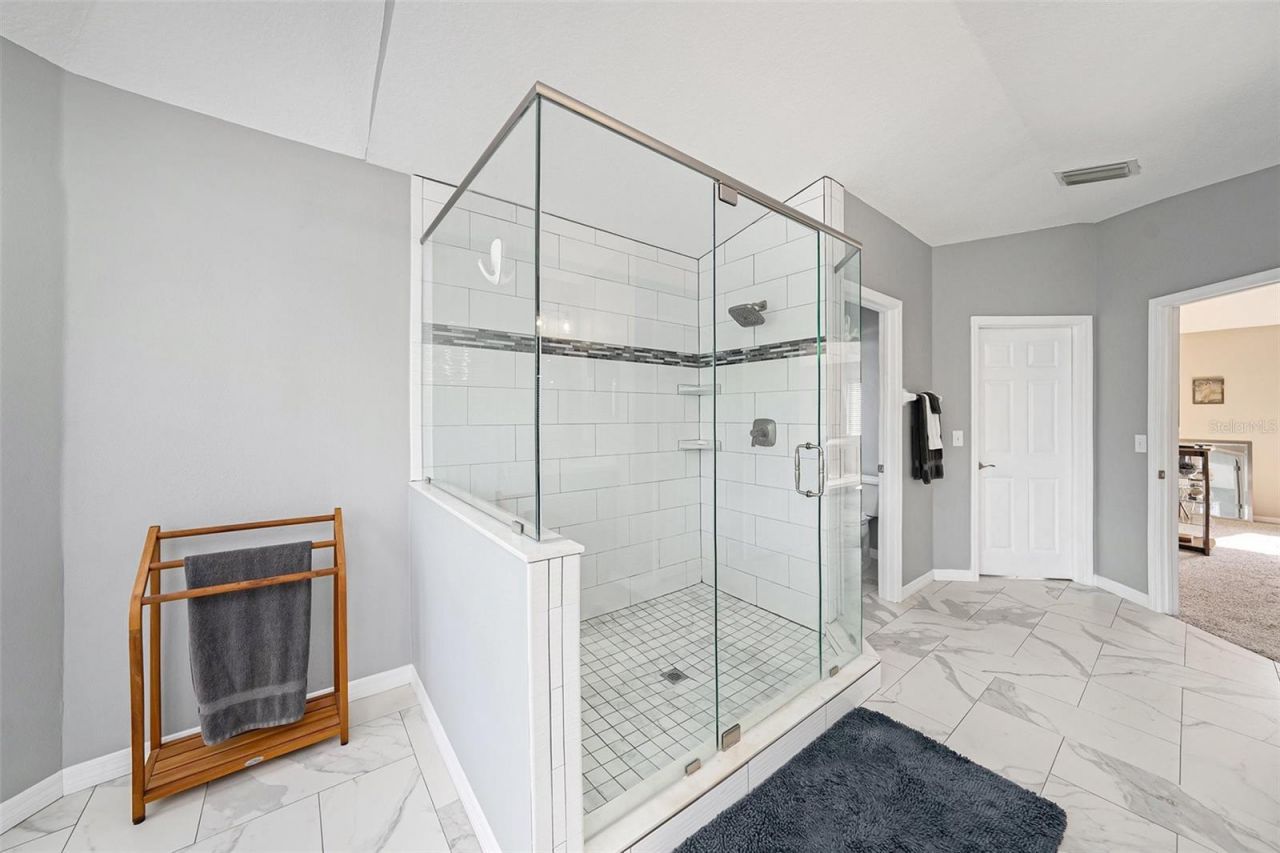 8805 Cross Landing Lane, Riverview, FL 33578 Photo