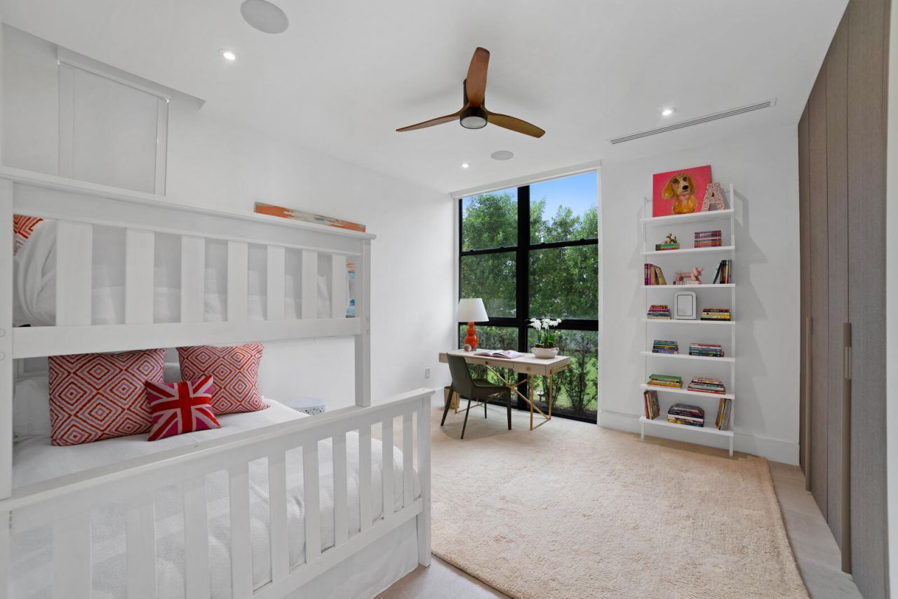 4444 Washington Road, West Palm Beach, FL 33405 Photo