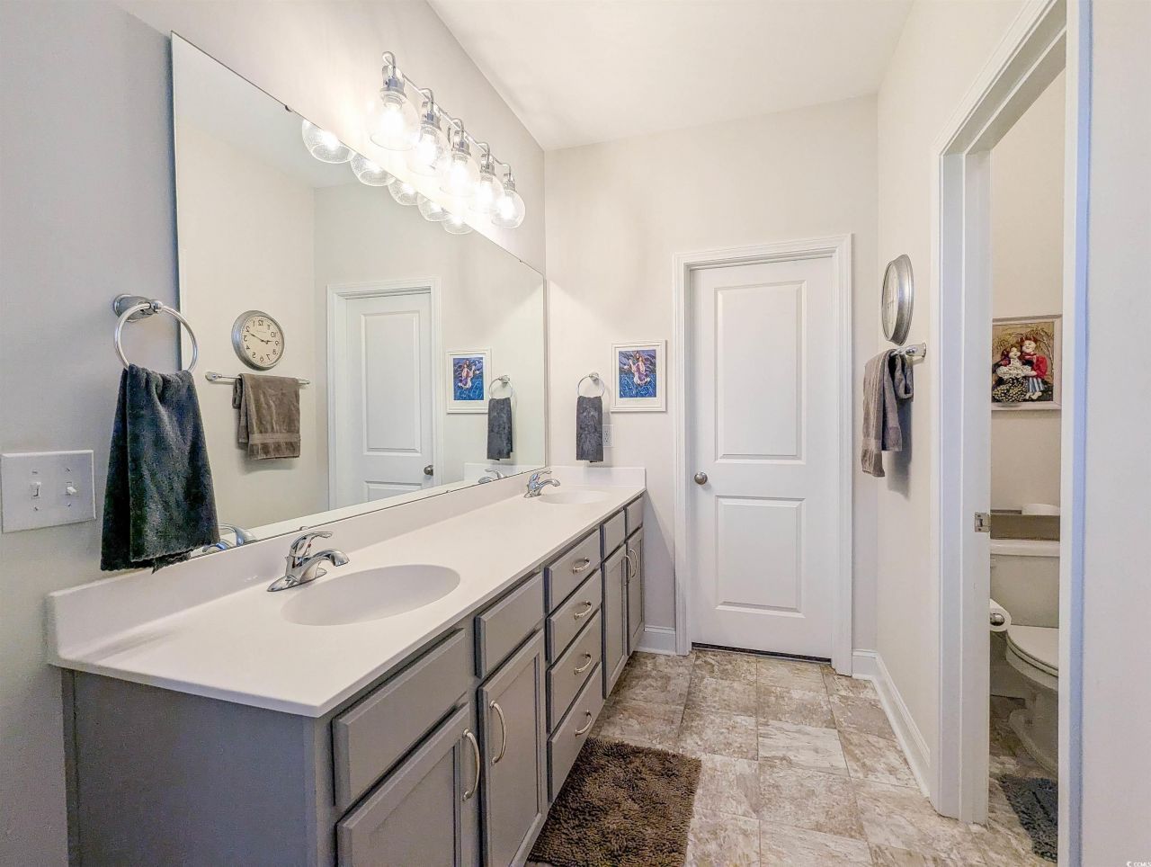 2052 Silver Island Way Photo 9