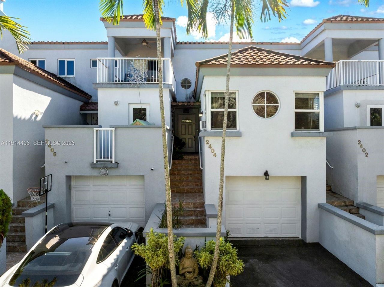 2404 NE 135th St, Unit 2404, North Miami, FL 33181 Photo