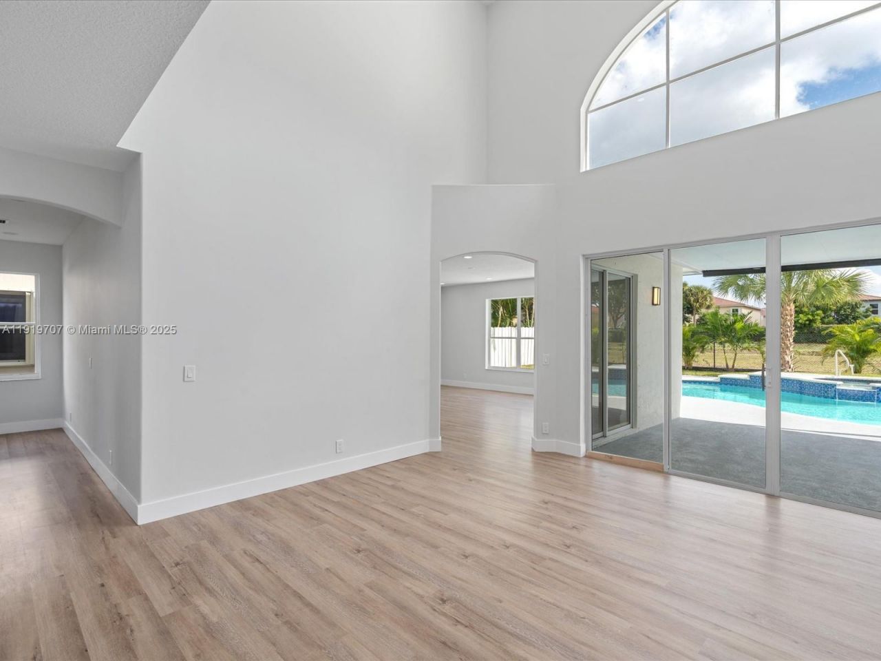 6758 Lake Nona Pl, Lake Worth, FL 33463 Photo