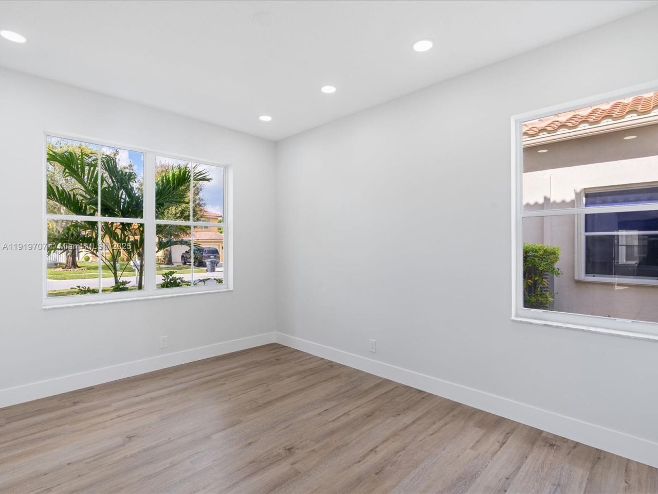 6758 Lake Nona Pl, Lake Worth, FL 33463 Photo