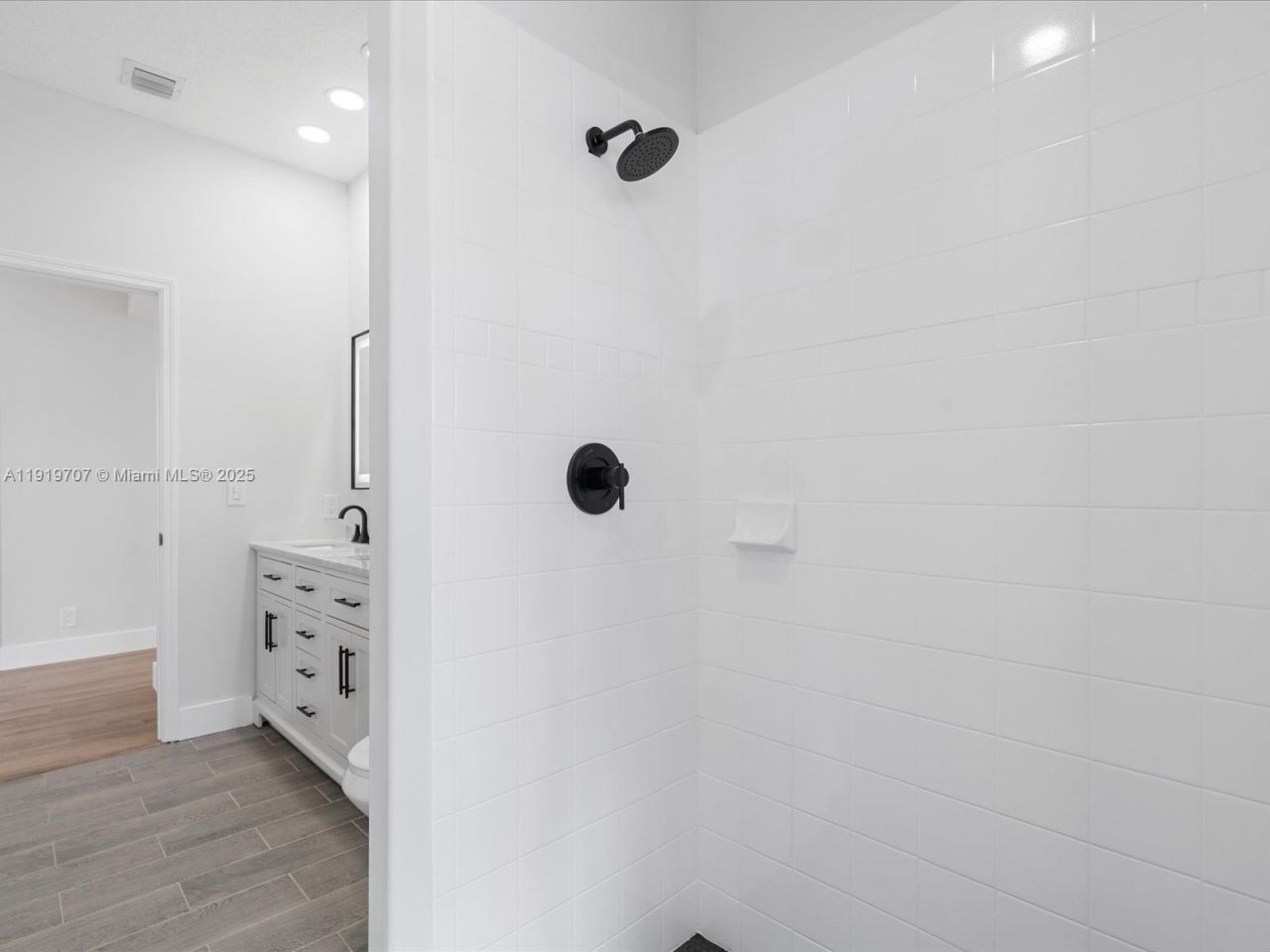 6758 Lake Nona Pl, Lake Worth, FL 33463 Photo