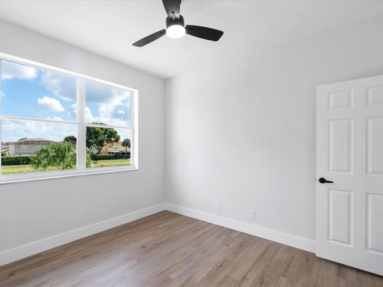 6758 Lake Nona Pl, Lake Worth, FL 33463 Photo