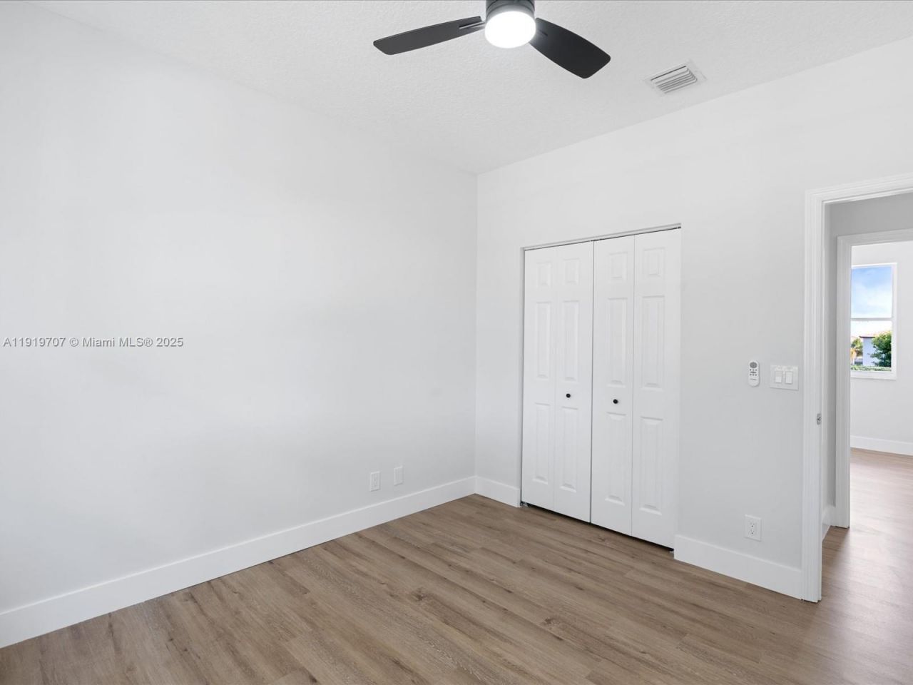 6758 Lake Nona Pl, Lake Worth, FL 33463 Photo