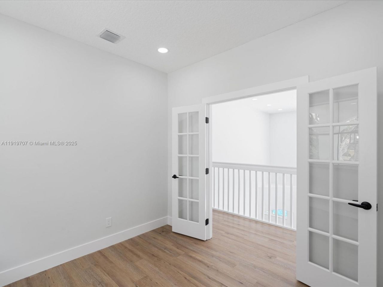 6758 Lake Nona Pl, Lake Worth, FL 33463 Photo