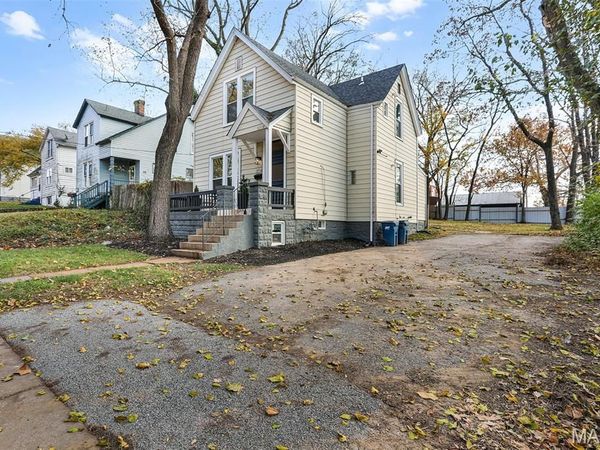 3718 Oxford Boulevard, St Louis, MO 63143