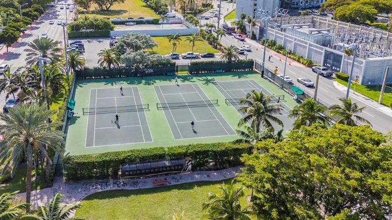 8855 Collins Avenue, Unit 2D, Surfside, FL 33154 Photo