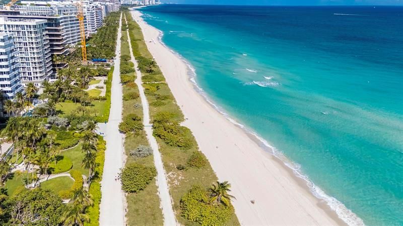 8855 Collins Avenue, Unit 2D, Surfside, FL 33154 Photo