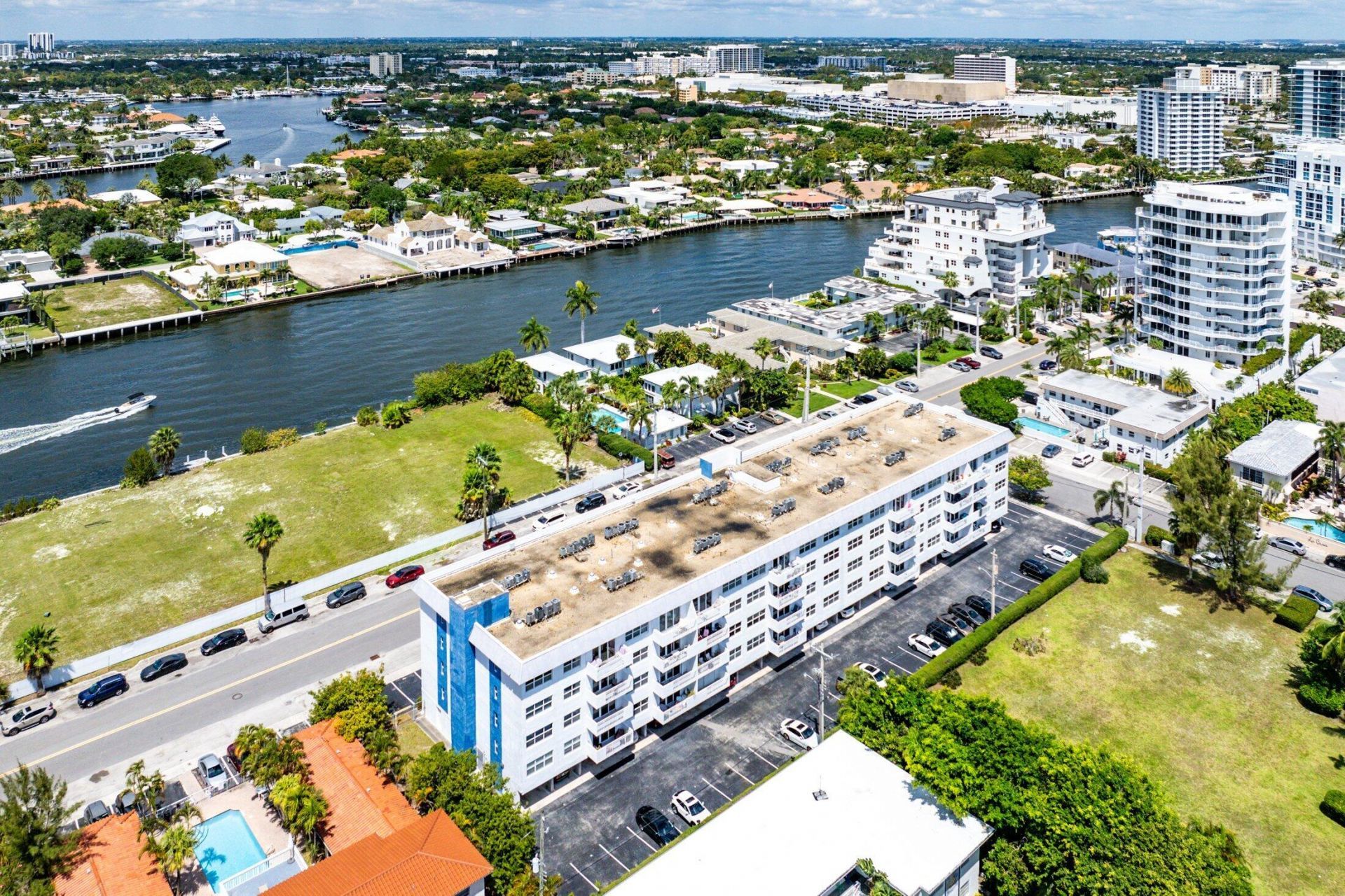 550 Bayshore Drive, Unit 506, Fort Lauderdale, FL 33304 Photo