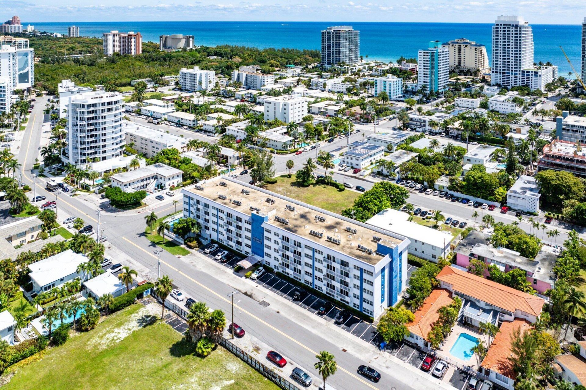 550 Bayshore Drive, Unit 506, Fort Lauderdale, FL 33304 Photo