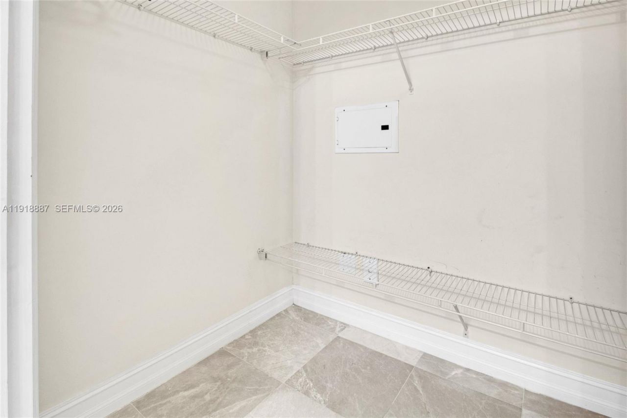 1945 S Ocean Dr, Unit 1410, Hallandale Beach, FL 33009 Photo