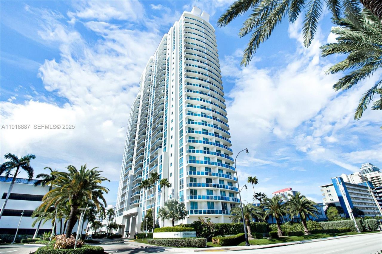 1945 S Ocean Dr, Unit 1410, Hallandale Beach, FL 33009 Photo