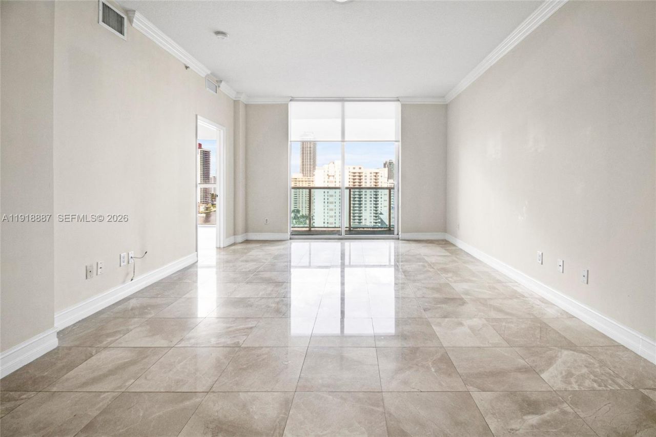 1945 S Ocean Dr, Unit 1410, Hallandale Beach, FL 33009 Photo