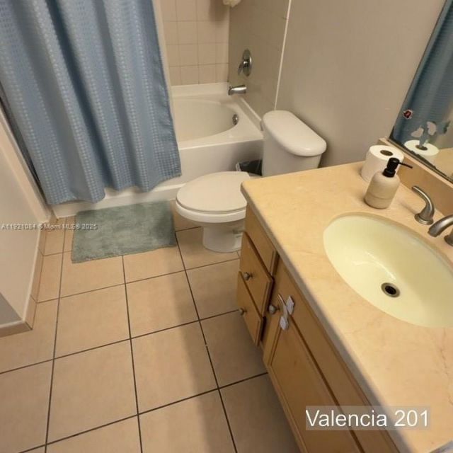 6001 SW 70th St, Unit 201, South Miami, FL 33143 Photo