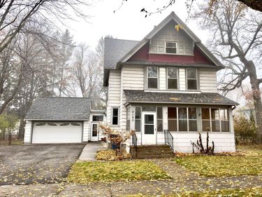 2193 1st Street, White Bear Lake, MN 55110